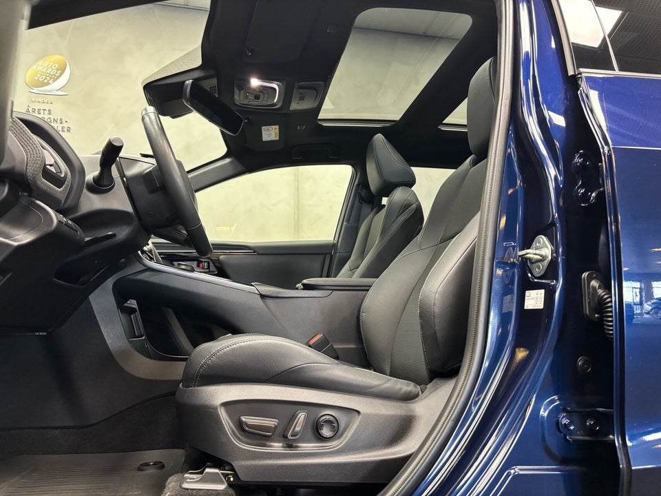 Toyota bZ4X Executive 5d