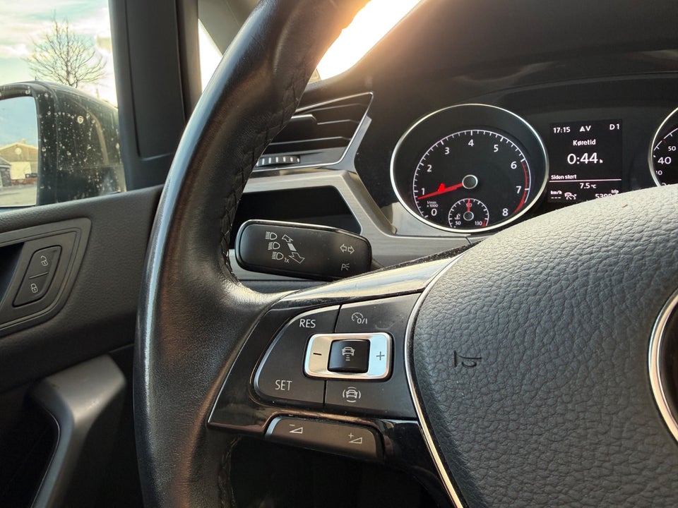 VW Touran 1,5 TSi 150 Comfortline Family DSG 7prs 5d