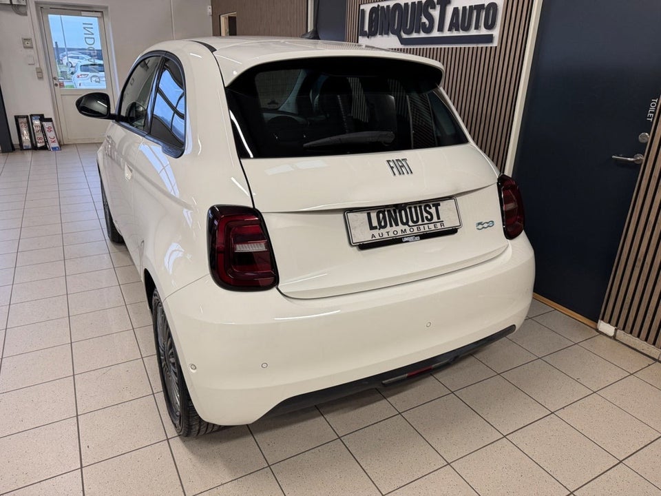 Fiat 500e 42 Icon 3d