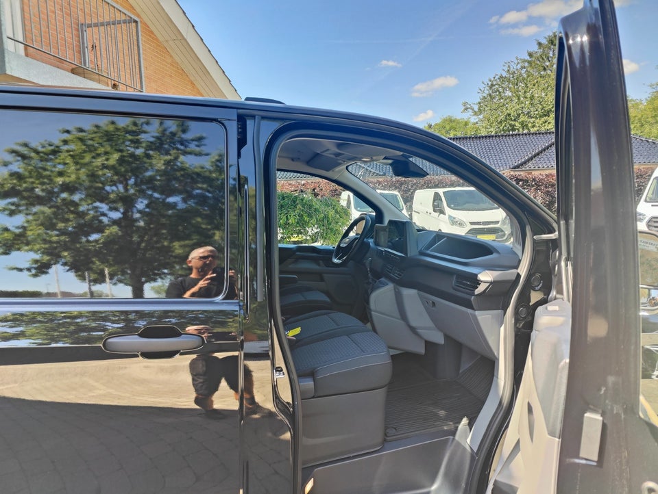 Ford Transit Custom 300L 2,0 EcoBlue Trend