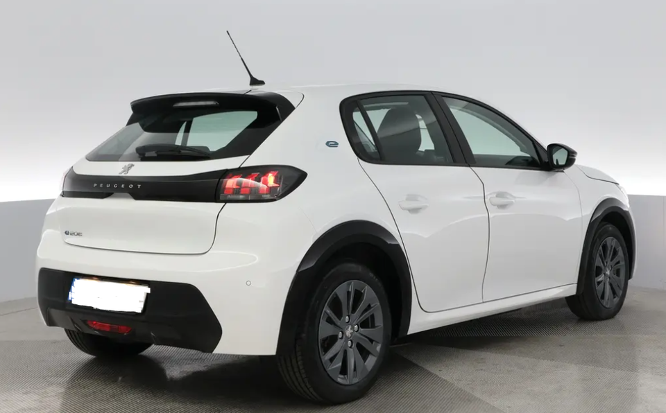 Peugeot e-208 50 Active Pack 5d