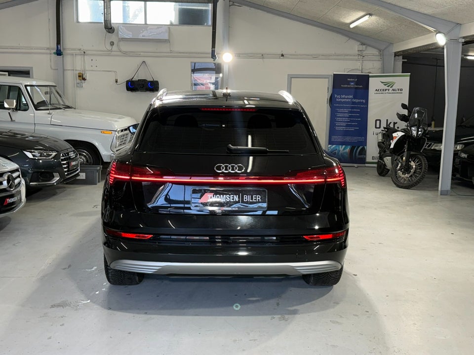Audi e-tron 50 Prestige quattro 5d
