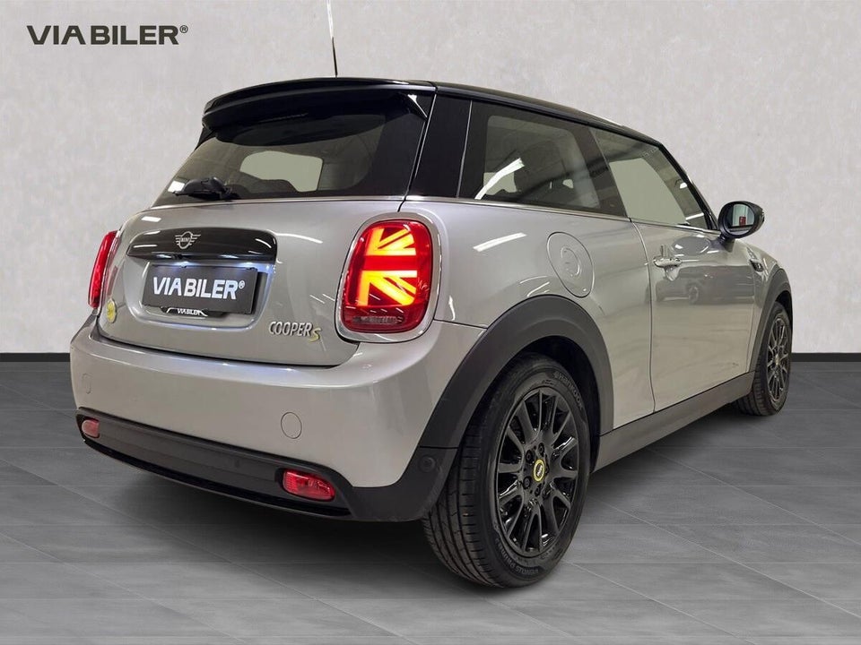 MINI Cooper SE Edition Premium Plus 3d