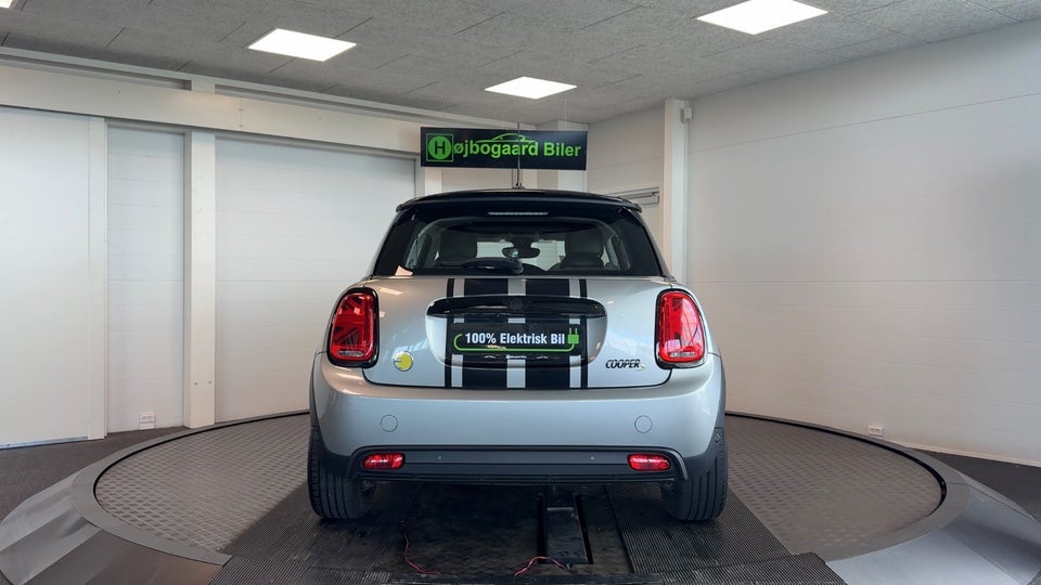 MINI Cooper SE Edition Premium 3d