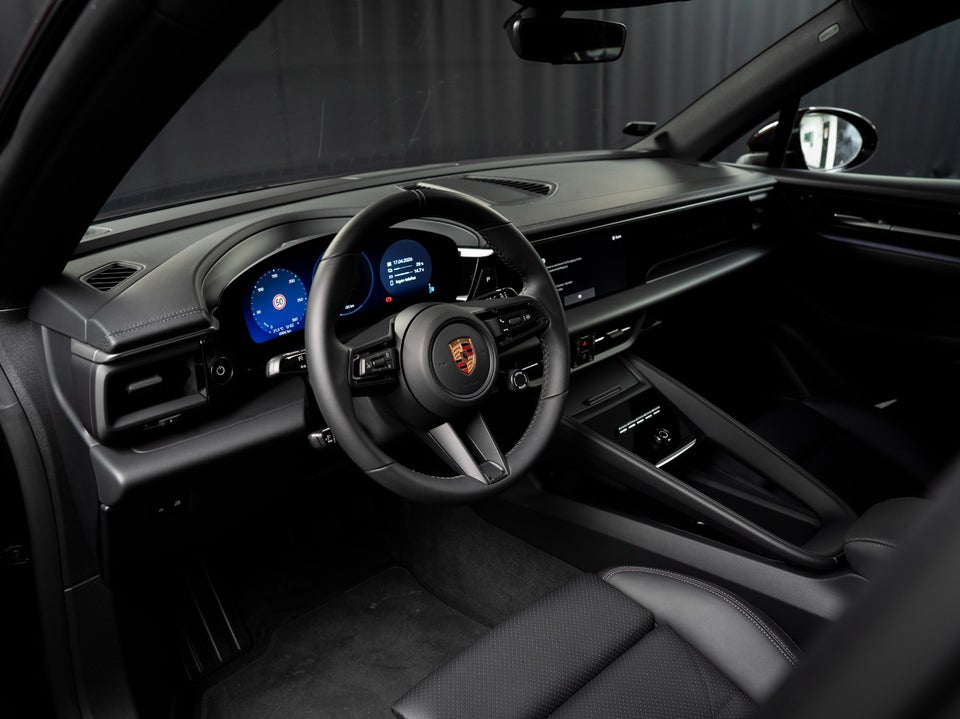 Porsche Macan 5d