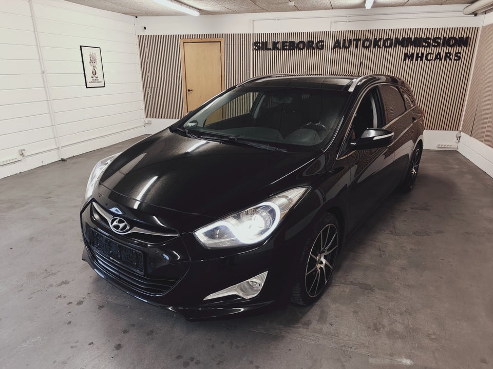 Hyundai i40 1,7 CRDi 136 Premium CW 5d