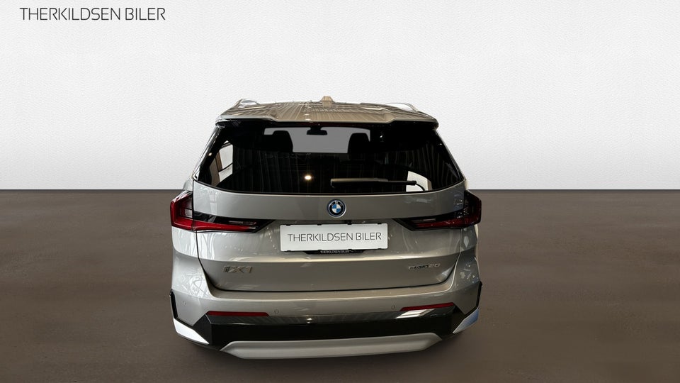 BMW iX1 eDrive20 X-Line 5d