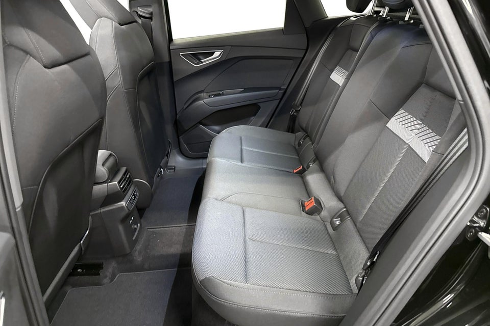 Audi Q4 e-tron 45 S-line Edition 5d