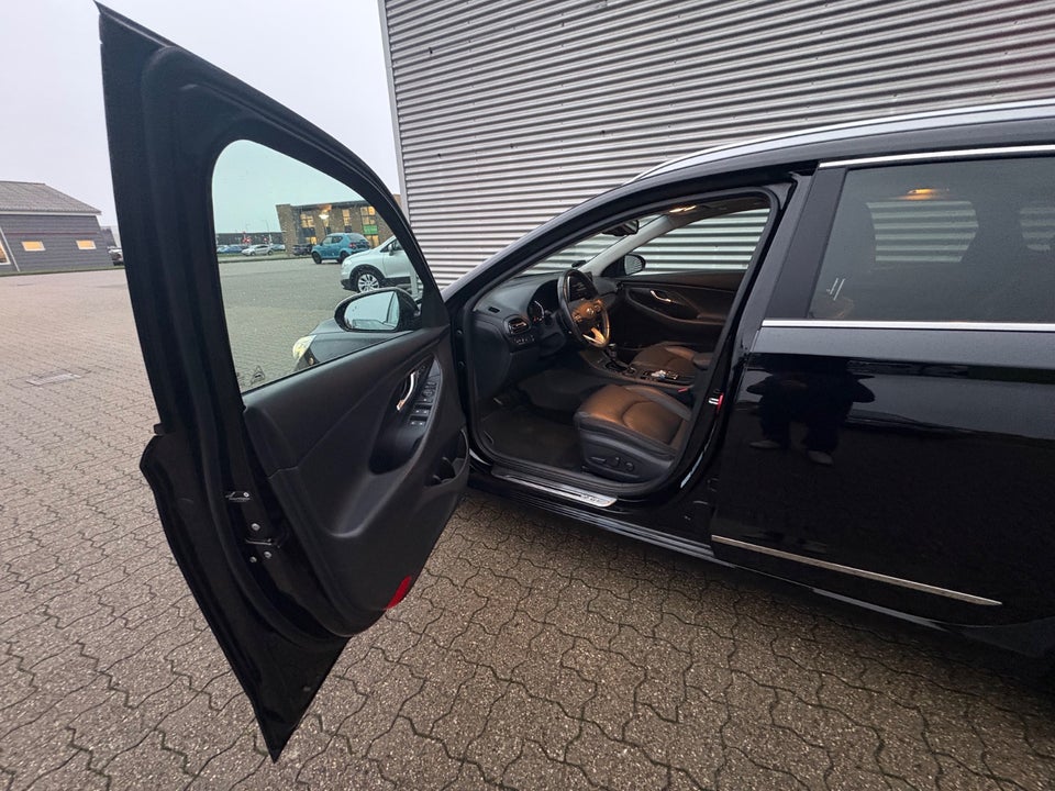 Hyundai i30 1,6 CRDi mHEV Advanced DCT 5d