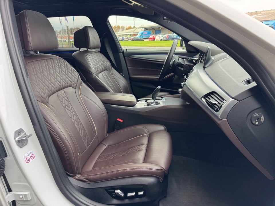 BMW 530d 3,0 Touring M-Sport aut. 5d