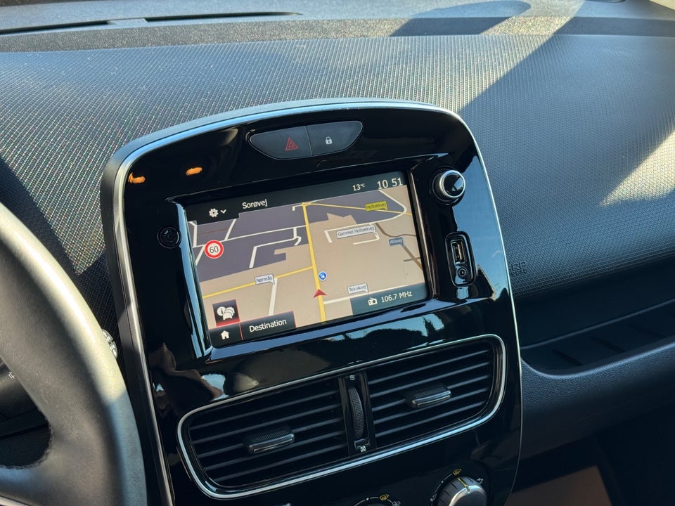 Renault Clio IV 0,9 TCe 90 Zen Sport Tourer 5d