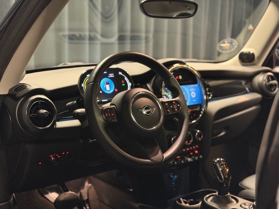 MINI Cooper SE Edition Premium Plus 3d