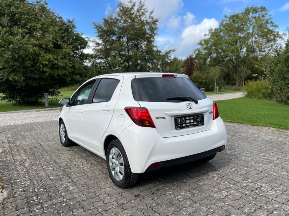 Toyota Yaris 1,0 VVT-i T1 Style 5d