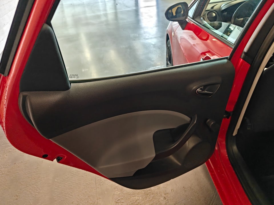 Seat Ibiza 1,2 12V 60 Essence 5d