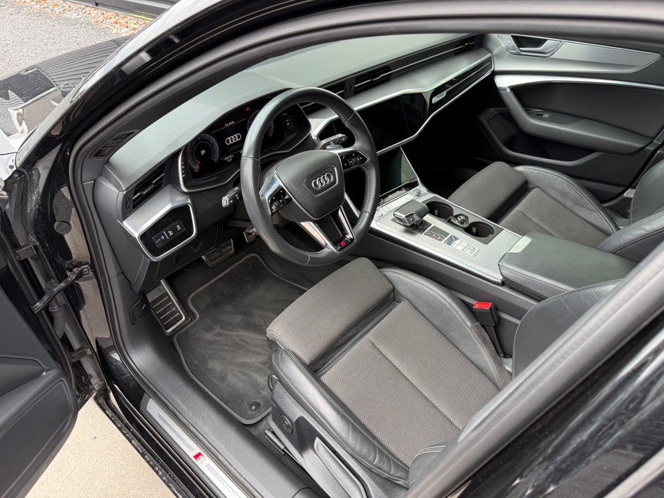 Audi A6 45 TFSi Avant S-tr. 5d