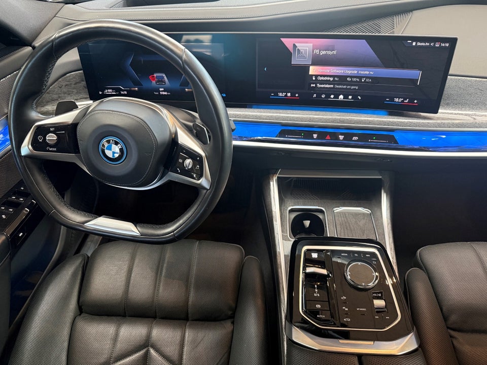 BMW 750e 3,0 Connected xDrive aut. 4d