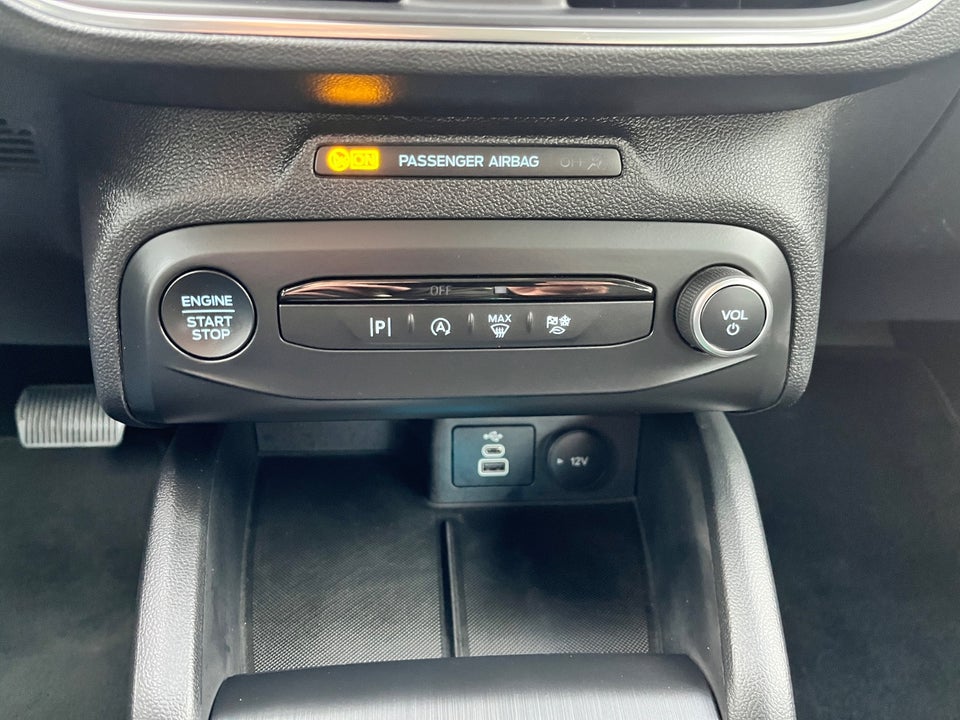 Ford Focus 1,5 EcoBlue Titanium stc. aut. Van 5d