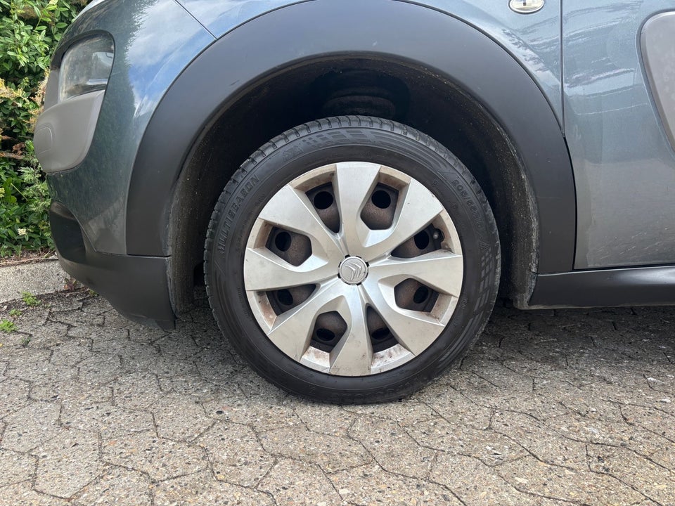Citroën C4 Cactus 1,2 PureTech 110 Feel 5d