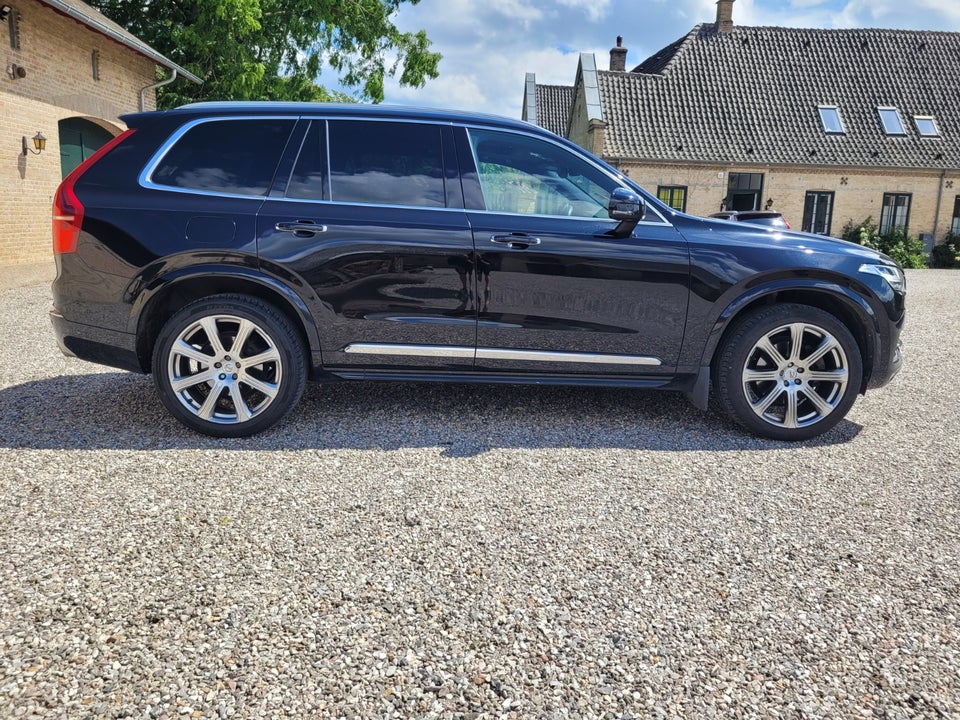 Volvo XC90 2,0 D5 235 Inscription aut. AWD 7prs 5d