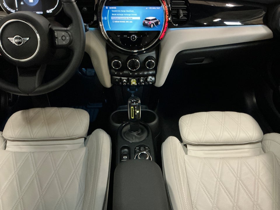 MINI Cooper SE Camden Edition 3d