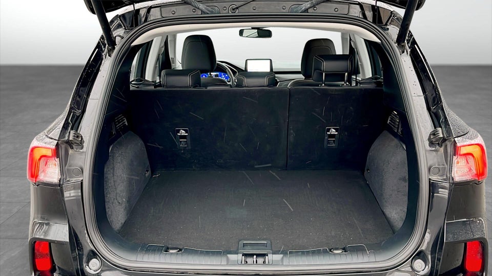 Ford Kuga 2,5 PHEV Vignale CVT 5d