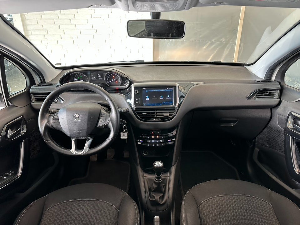 Peugeot 208 1,5 BlueHDi 100 Envy 5d