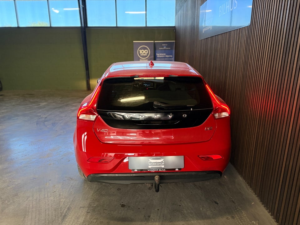 Volvo V40 1,6 D2 115 Kinetic 5d