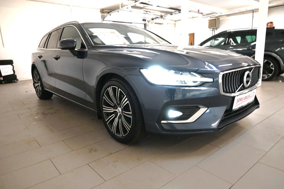 Volvo V60 2,0 B4 197 Inscription aut. 5d