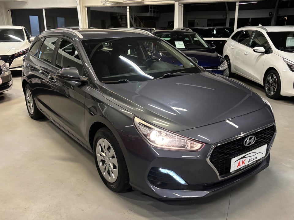 Hyundai i30 1,0 T-GDi Life Komfort stc. 5d