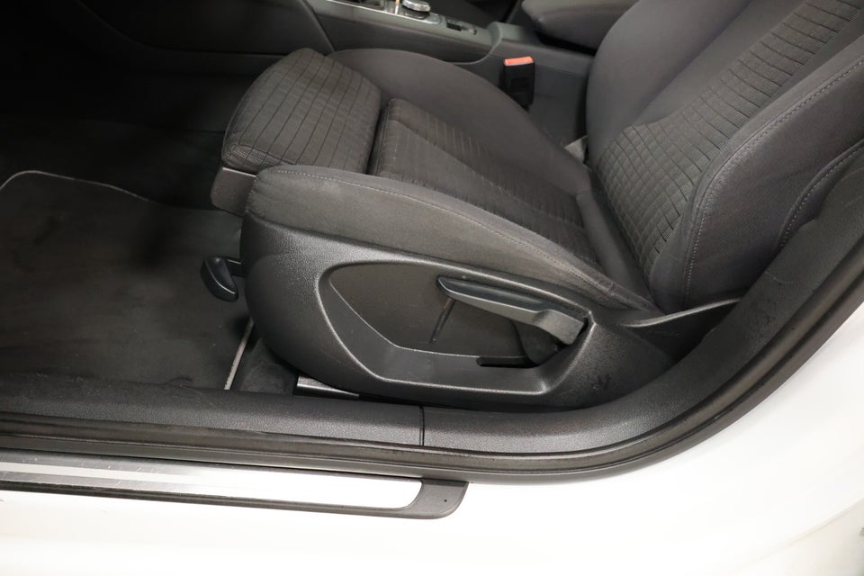 Audi A3 1,6 TDi Ambition Sportback 5d