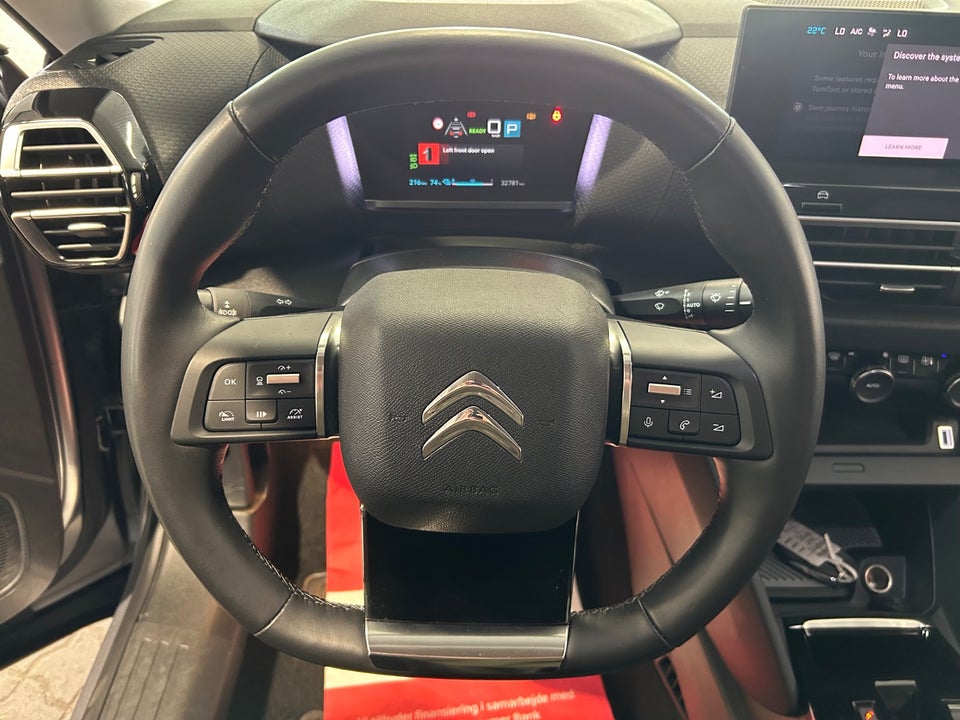 Citroën ë-C4 X 50 Shine 4d