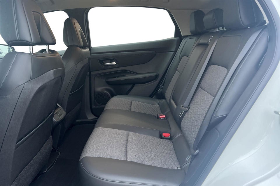 Nissan Ariya 63 Engage 5d