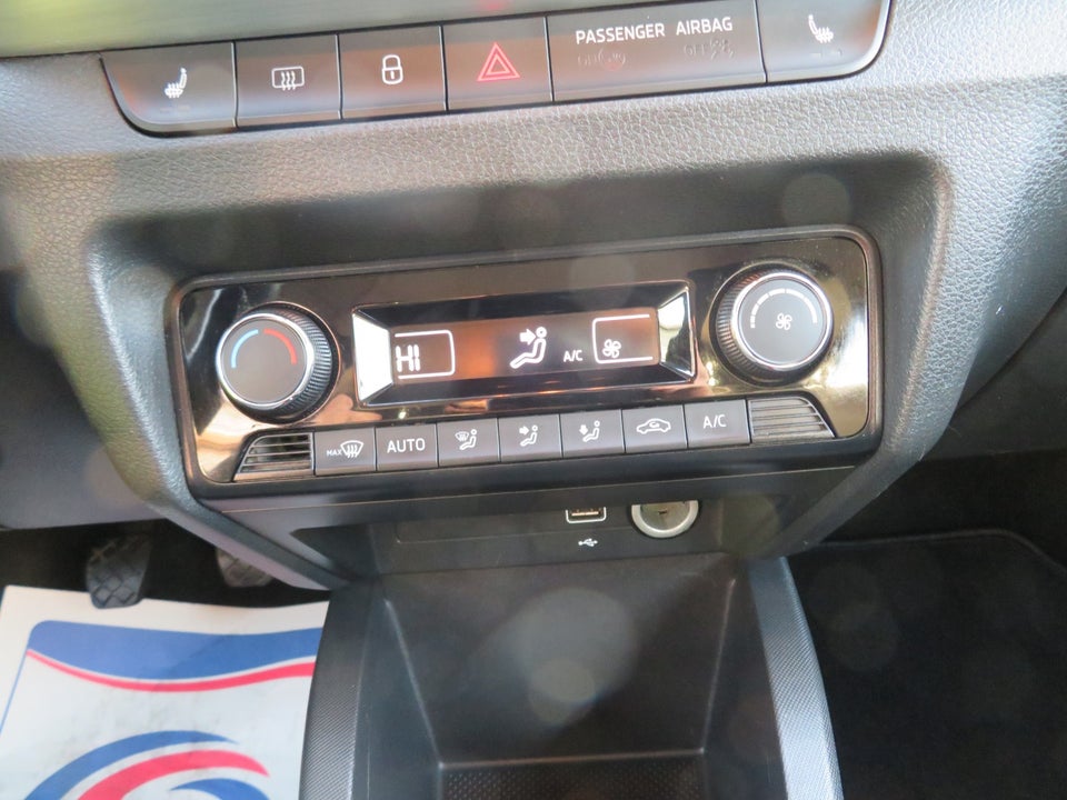 Skoda Fabia 1,0 MPi 75 Ambition Combi 5d