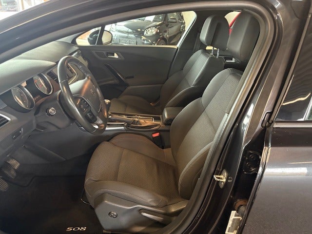 Peugeot 508 1,6 BlueHDi 120 Active Sky SW 5d