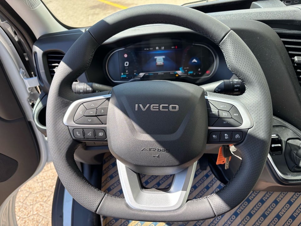 Iveco Daily 3,0 35S18 12m³ Van AG8