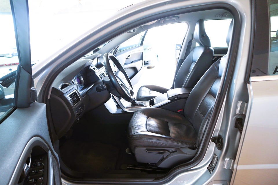 Volvo V70 2,0 D4 163 Summum aut. 5d