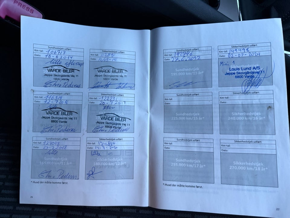 Toyota Avensis 1,8 VVT-i TX stc. 5d