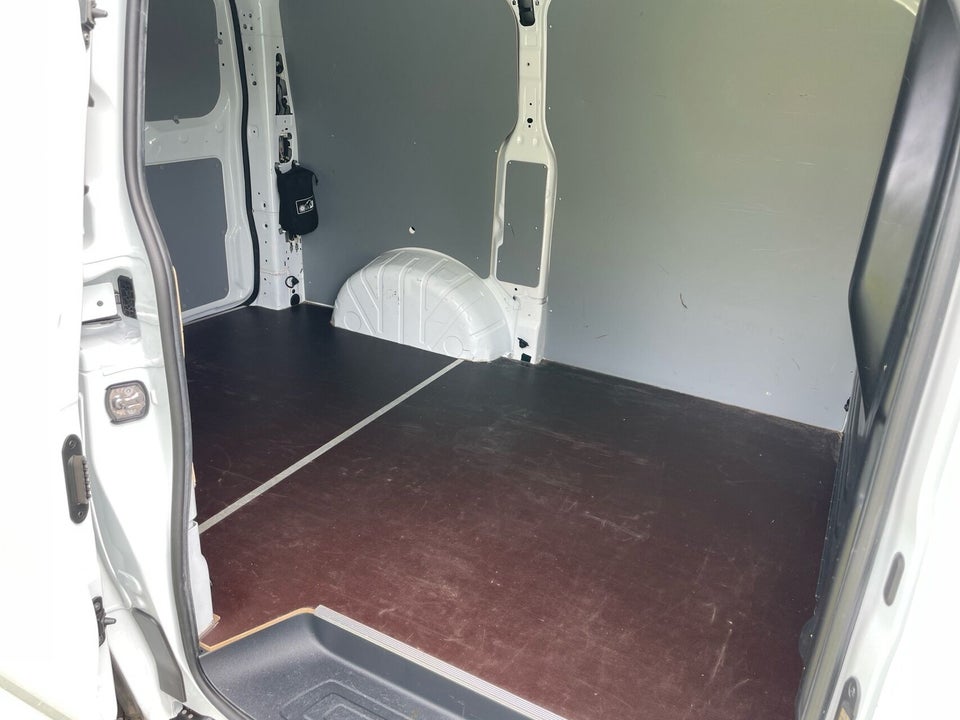 Ford Transit Custom 300 L2 2,0 EcoBlue Trend