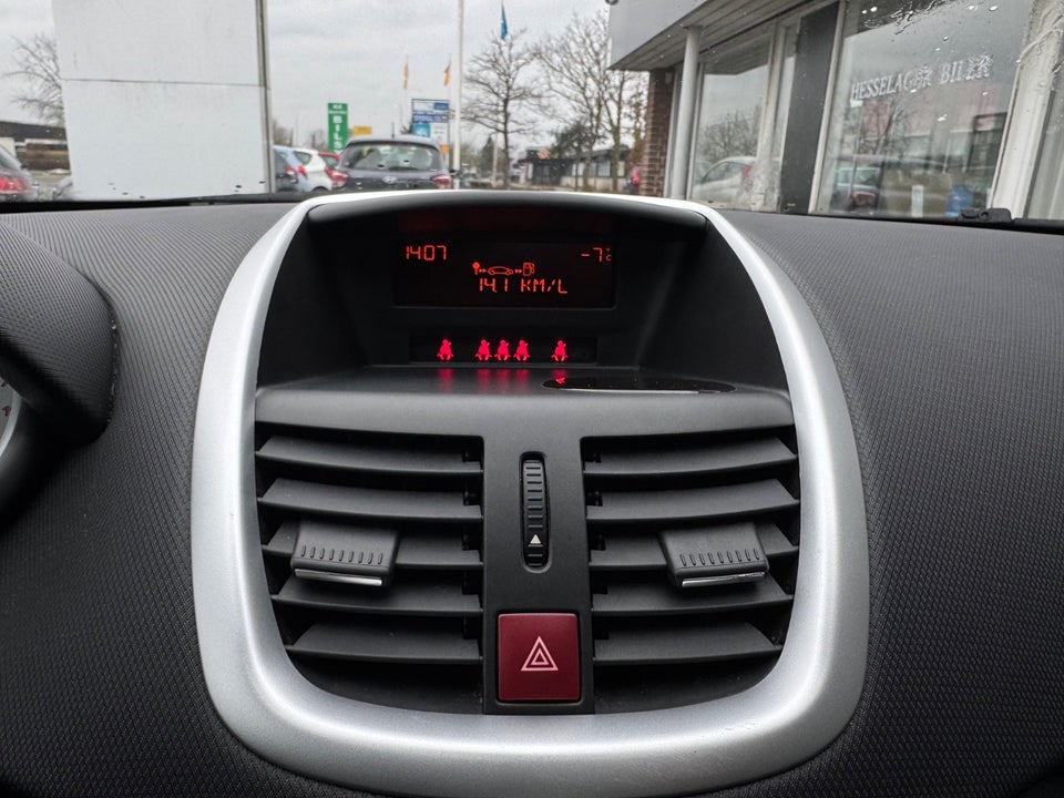 Peugeot 207 1,4 VTi Comfort+ 5d