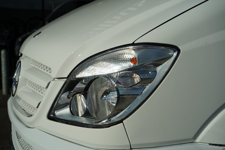 Mercedes Sprinter 316 2,2 CDi R2 Kassevogn aut. 5d