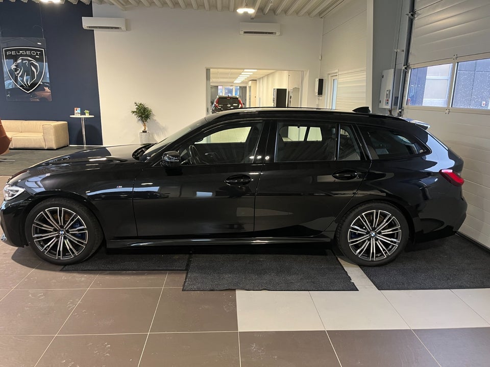 BMW 330d 3,0 Touring M-Sport aut. 5d