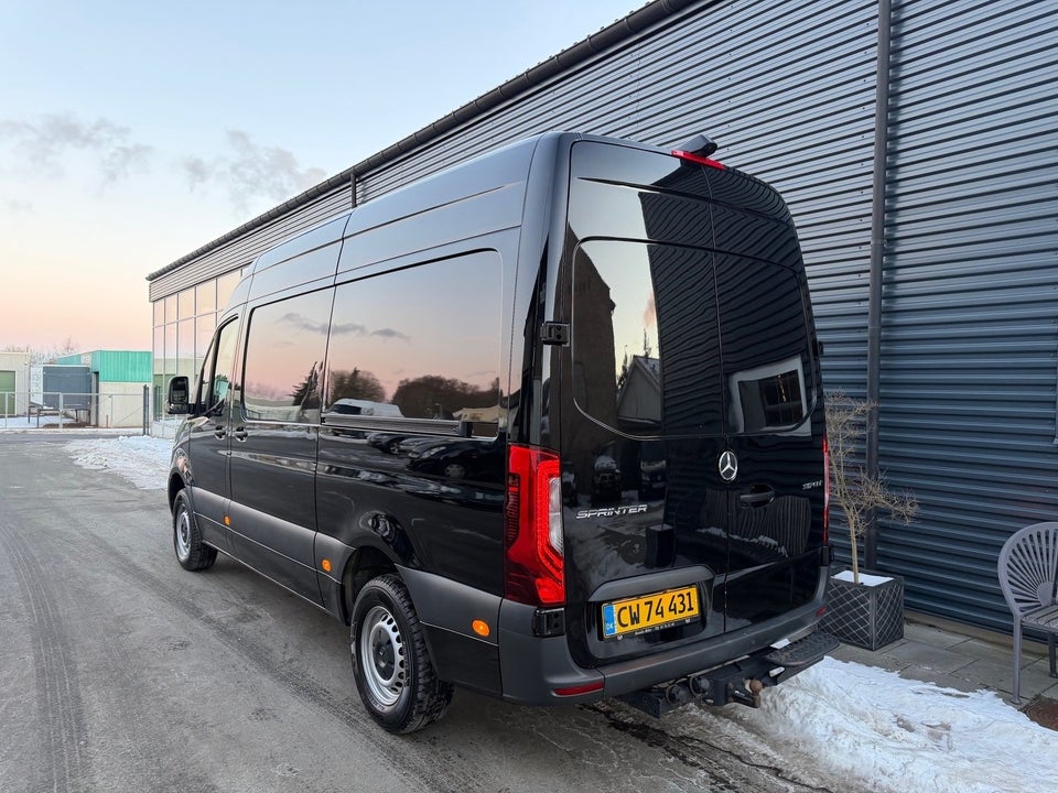 Mercedes Sprinter 317 2,0 CDi A2 Kassevogn aut. RWD