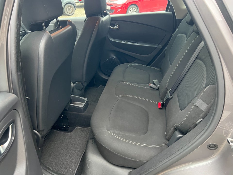 Renault Captur 1,5 dCi 90 Zen EDC 5d