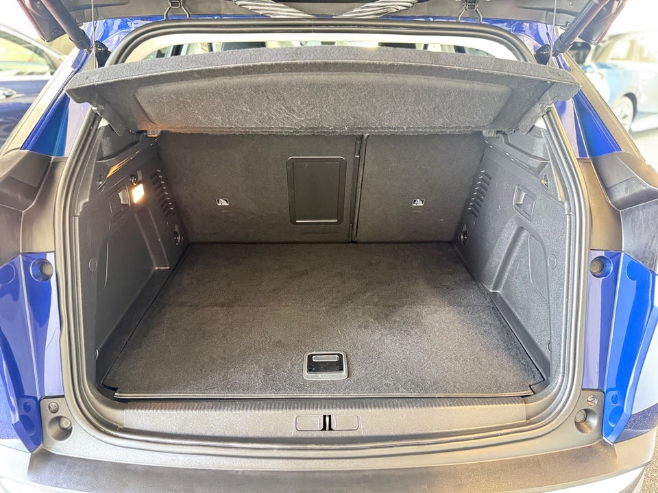 Peugeot 3008 1,6 Hybrid Allure Limited EAT8 5d