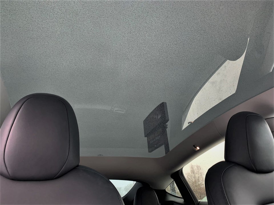 Tesla Model Y Long Range AWD 5d