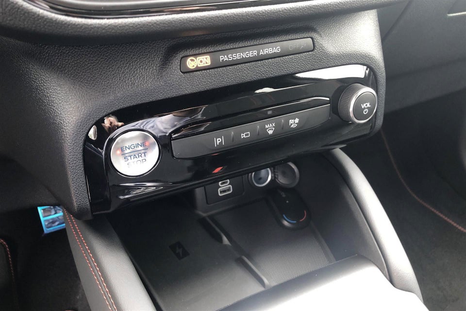 Ford Kuga 2,5 PHEV ST-Line X CVT 5d