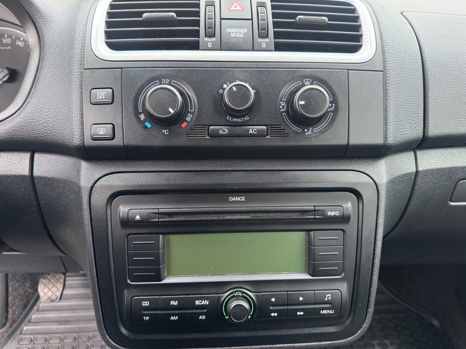 Skoda Fabia 1,2 12V Elegance Combi 5d