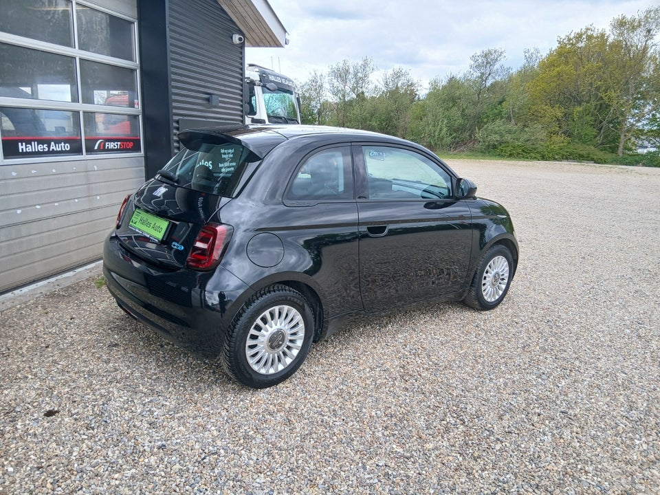 Fiat 500e 42 Icon 3+1 4d