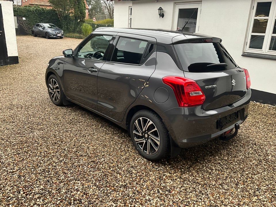 Suzuki Swift 1,2 mHybrid Exclusive CVT 5d