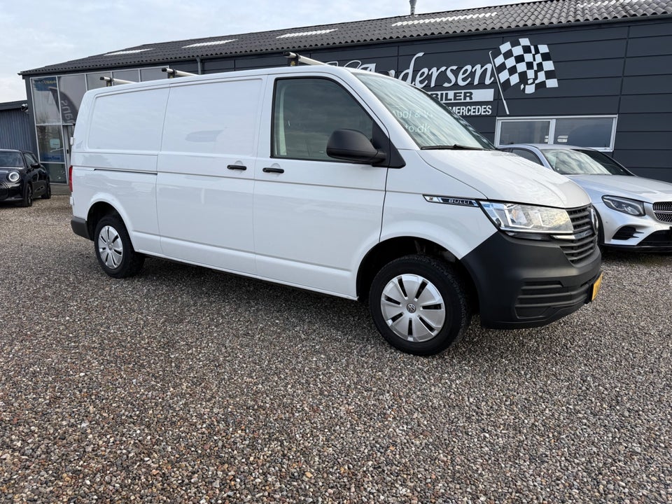 VW Transporter 2,0 TDi 150 Kassevogn DSG lang